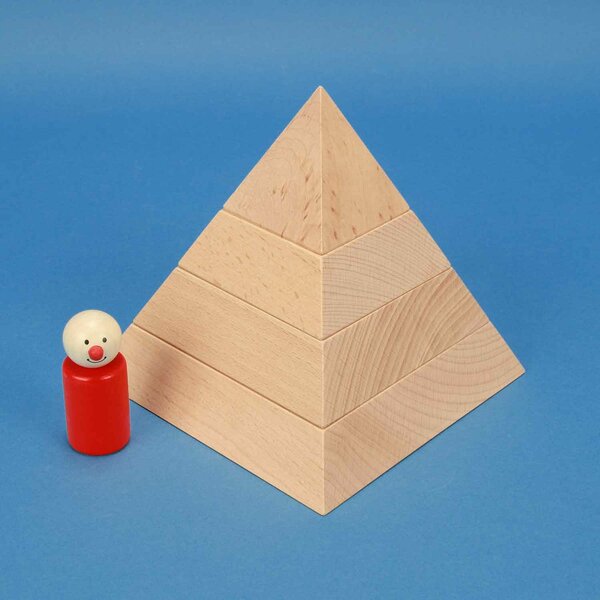 grote vierkante piramide van beukenhout 15 x 15 x 15 cm