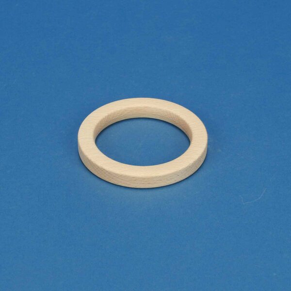 grote ring van beukenhout Ø 8,3 x 1,1 cm