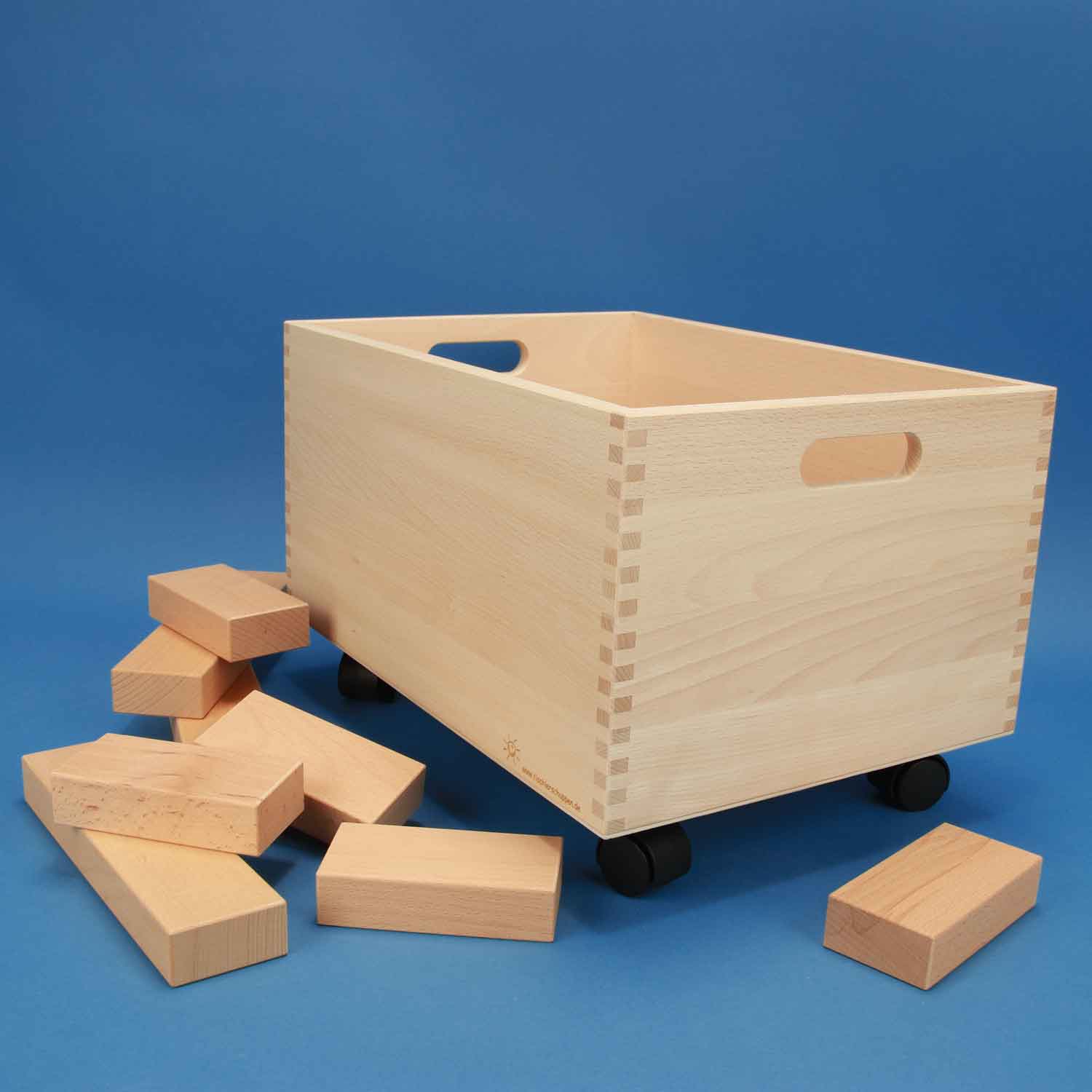 Rollend beukenhouten kist groot | Kisten houten blokken | blokken houten-speelgoed-blokken.nl